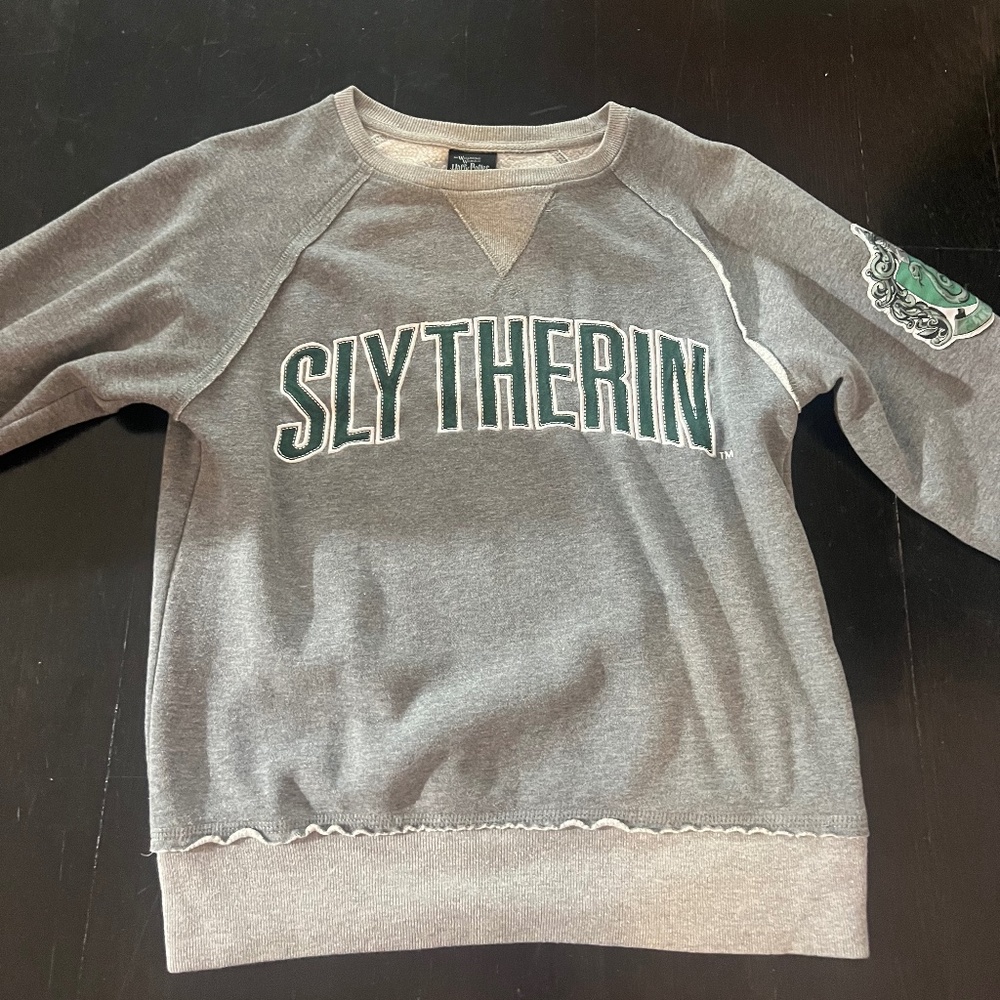 Universal Studios Authentic Slytherin Sweatshirt - image 1